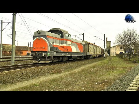 LDE1250 690 056-2 & Marfar EXPRESS FWD Freight Train in Gara Arad Station - 03 February 2021