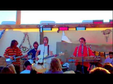 Beachwood Sparks - Talk About Lonesome (live) "freaks for the festival" 2012
