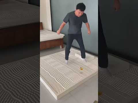 Natural Latex vs Memory Foam? This 10cm Mattress Won Our Sleep Test!