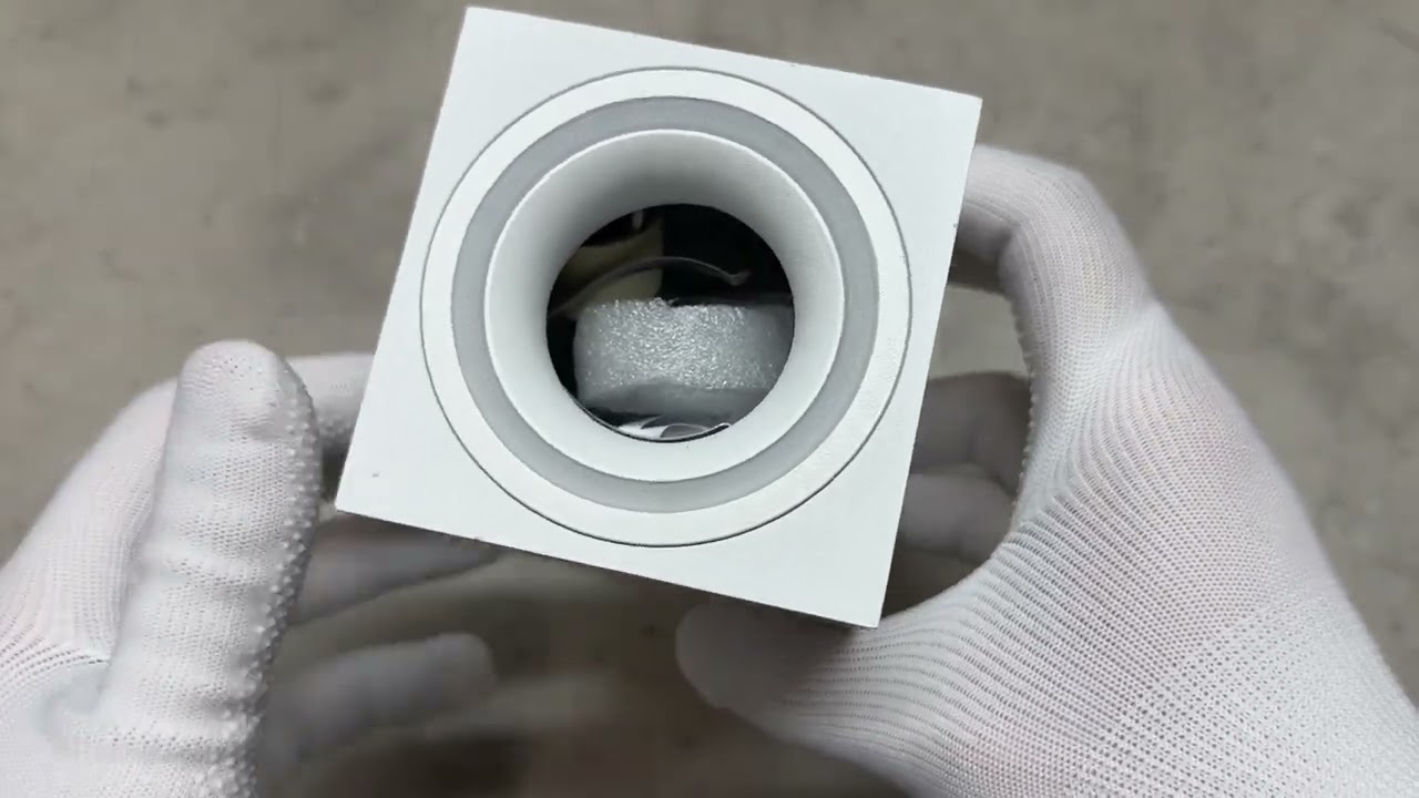 Накладной светильник FERON ML303-A MR16 GU10 белый, квадрат 40129