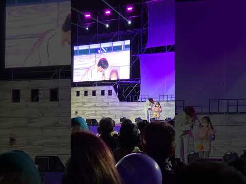 김희재 팬서비스 만점 삼촌이랑 사진 찍을까~ #목포항구축제