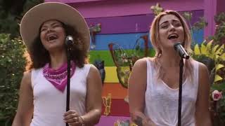 Miley Cyrus - Rainbowland