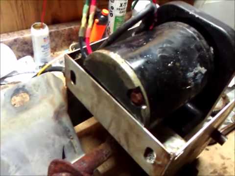 Gearbox disassembly - Salt Dogg SHPE 2000 Sreader - Part1