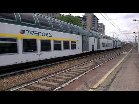 E464 198+6 2 piani Trenord - Milano Greco 04/05/2021
