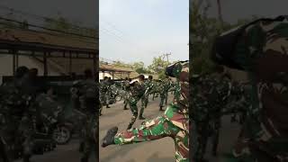 Download lagu ga ada obat joged tni kaka main salah#tnipolrijaya #tni #military #youtubeshorts mp3 Download lagu ga ada obat joged tni kaka main salah#tnipolrijaya #tni #military #youtubeshorts mp3