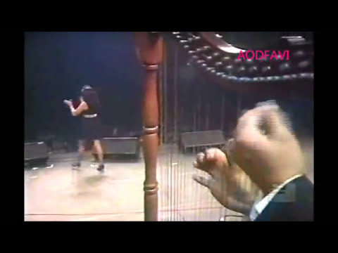 ENSEÑANDO A BAILAR JOROPO EN VENEZUELA -  RUMMY - VIVO