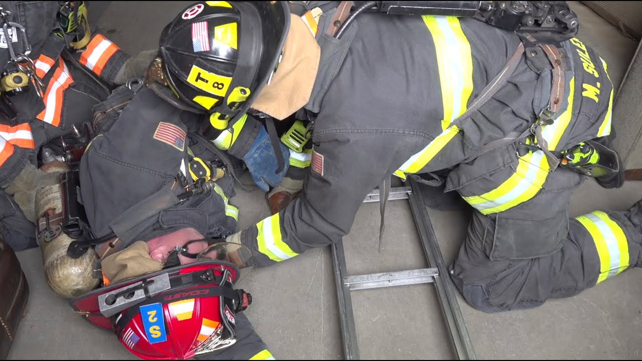 West Metro Fire Rescue: Rapid Intervention- Firefighter Rescue