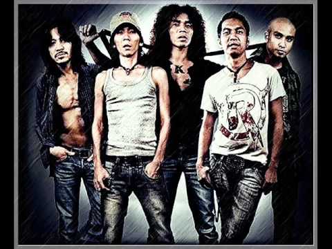 Slank feat Poppy Sovia & Yuyun - Kupu Biru (Plus Lirik Lagu)