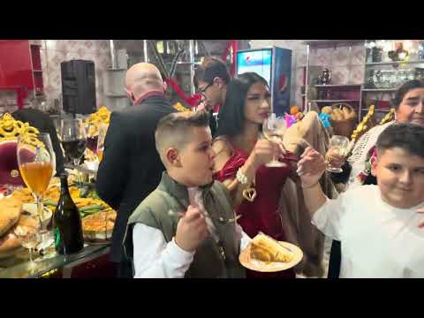 2026 Sf. Vasile ziua lu Ursu băiatul lui Leo . La mulți ani Ursu ! Cântă Raihold de la Severin ! 