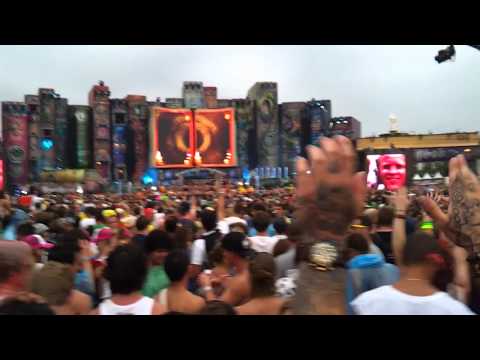Tomorrowland 2012 - Mainstage - Alesso ~20:05-  Kick out the epic motherf*cker