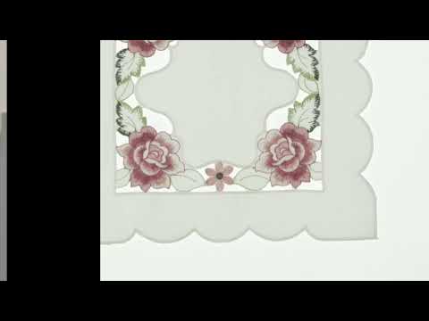 Салфетка ажурная квадратная 30*30 с розами RAA