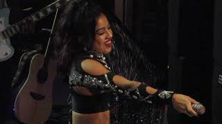 Kiana Ledé - &quot;Shame&quot; (Live in Cambridge)