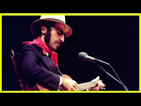 Singer and guitarist Leon Redbone dies