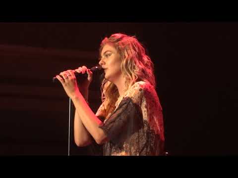 Louane - Notre amour boit la tasse - Mainz, 07.08.2016