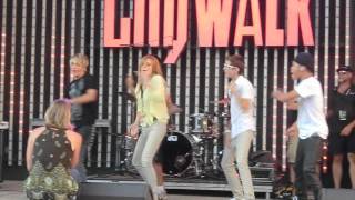 Bella Thorne soundchecking with IM5