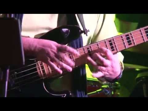 banda ÍNDICE - solo baixista Pedro lemos