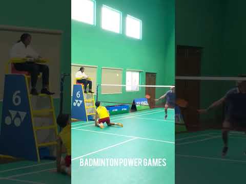 Fault? 🤔👍👎 #badminton