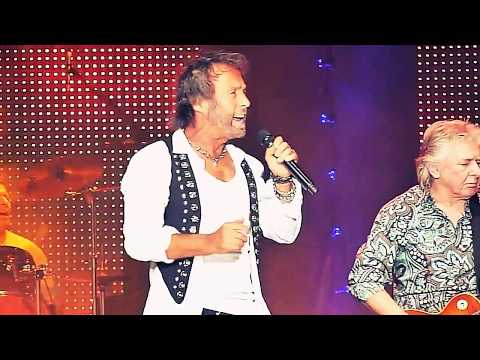 BAD COMPANY UK Concert Highlights- The Original Straight Shooter LIVE!  Wembley 2010