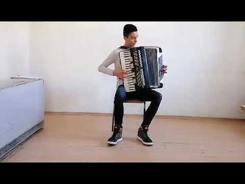 Христијан Митковски