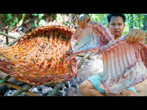 Amazing Big Cooking Pig Ribs Recipe Eating Delicious in Forest