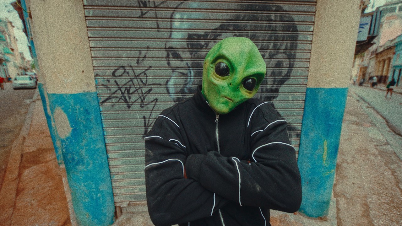 Wampi - Awi (Video Oficial) | Necesitas ser feliz