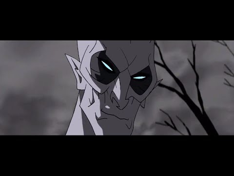 Dracula Rises from Dead : Penguin wakes Dracula [HD]