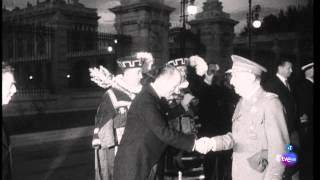 NO-DO - Inauguración del monumento a Felipe II en la Plaza de la Armeria de Madrid (21-5-1962)