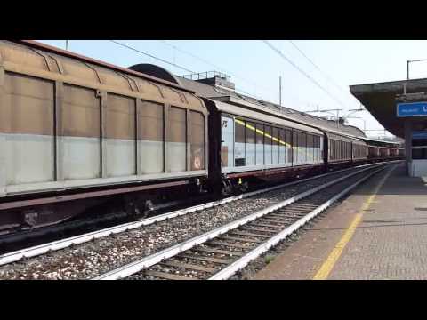 Merci misto - 633.237+carri chiusi+tramogge+pianali+ carrozze UIC-Z (Milano Lambrate)