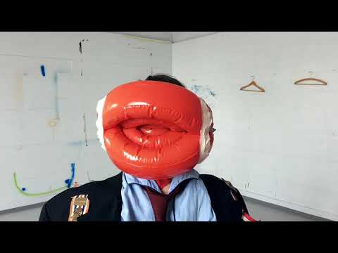 The Legendary Lightness - Ich hett so gärn nüt mit eu z'tue (Official Videoclip)