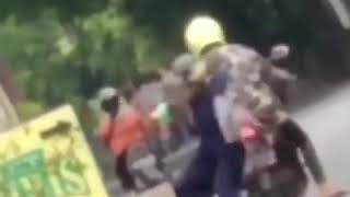 Download lagu Story WA Lucu Viral - Kowe tak Sayang-sayang mp3 Download lagu Story WA Lucu Viral - Kowe tak Sayang-sayang mp3