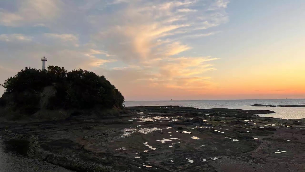 Wakayama Tenjinzaki Lighthouse