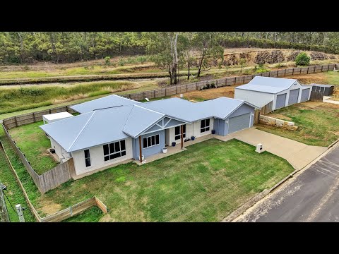 5 Ballantyne Boulevard, Gin Gin, QLD 4671, 4房, 2浴, House