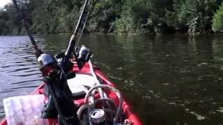 preview picture of video 'Minn Kota Trolling Motor Perception Sport Pescador 12 Kayak'