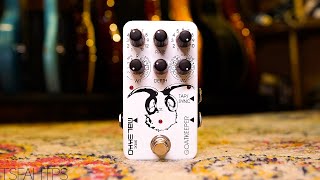 Video thumbnail for Malekko Goatkeeper - 2-Stage Polyrhythmic Analogue Tremolo by TheSuperFunAwesomeHappyTimePedalShow