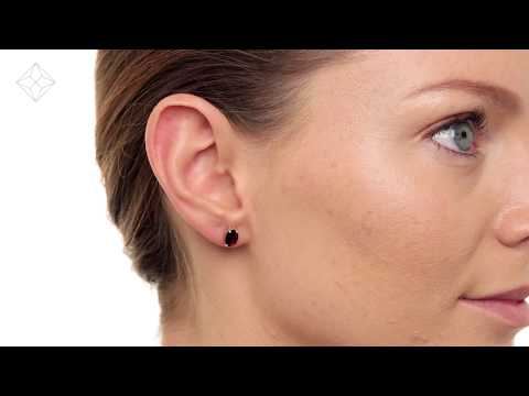 B3387 - African Garnet 7 x 5 mm 9K Yellow Gold Earrings