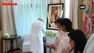 PM Modi Meets Late Arun Jaitley's Family