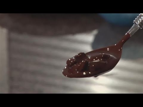 How To Prepare Chocolate Covered Cashews