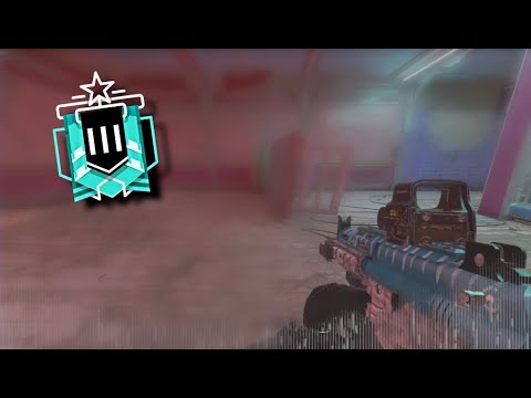 How A Platinium Plays Vigil - Rainbow Six Siege