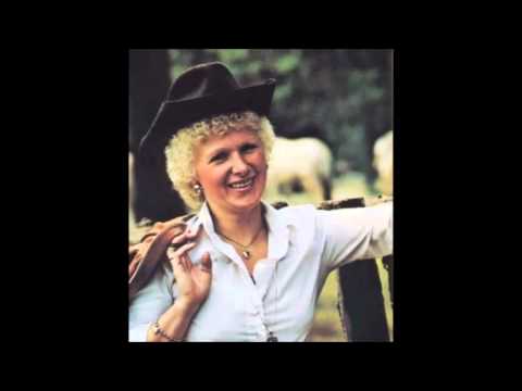 Lillian Askeland - Let Them Walk In The Sunshine