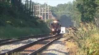 preview picture of video 'A couple of MARC trains and a CSX Autorack through Jessup, MD'