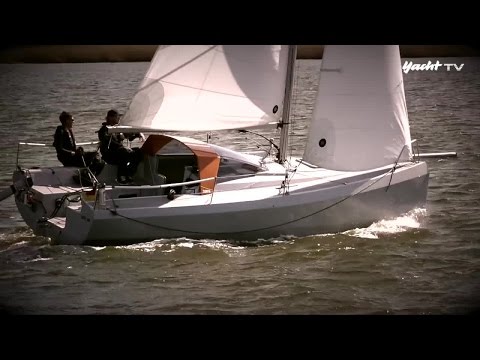YACHT Test: Test video of the Bente 24 - Small Cruiser Sailing