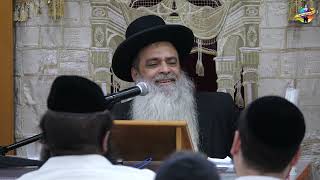 הרב רפאל זר | לראות במעלת חברנו (יום העצמאות - באר שבע) (הרב רפאל זר) - התמונה מוצגת ישירות מתוך אתר האינטרנט יוטיוב. זכויות היוצרים בתמונה שייכות ליוצרה. קישור קרדיט למקור התוכן נמצא בתוך דף הסרטון