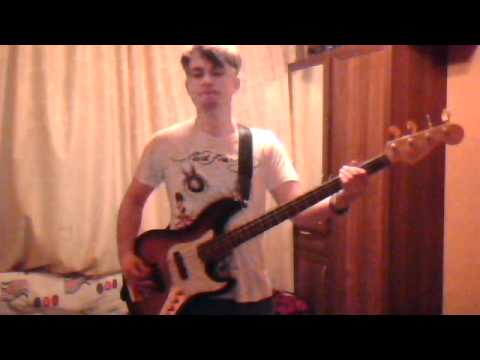The dead weather - Treat Me Like Your Mother (bass cover)