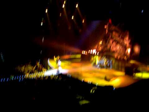 AC/DC - Anything Goes (Live In Prague 2009)