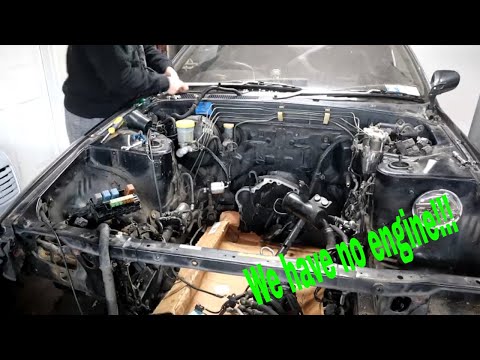 Rebuilding a Skyline R32 GTR part 7 Engine Bay Tear down