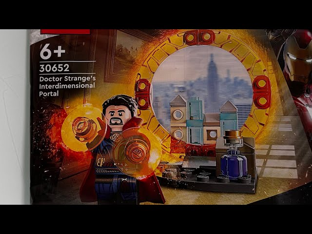 Vídeo relacionado con LEGO Super Heroes Polybag Das Dimensportal von Doctor Strange (30652)