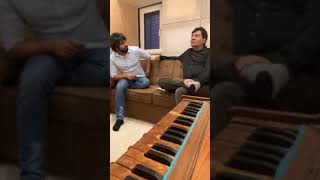 Why Arijit Singh is chosen for &quot;Chal Ghar Chalen&quot; - Mithoon