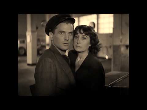 "Ossessione", by Luchino Visconti -    Kissing scene