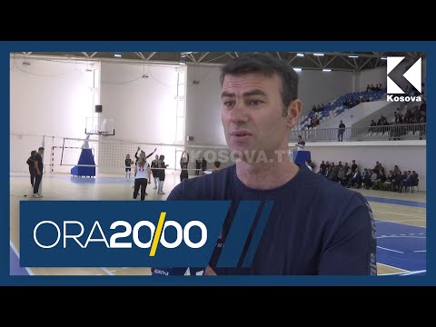 Përurohet palestra, Kaçanikut i premtohet edhe stadium futbolli - Klan Kosova