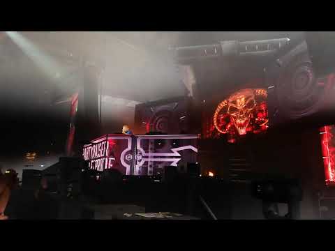 Masters of Hardcore 2019 - Partyraiser vs Bulletproof Intro